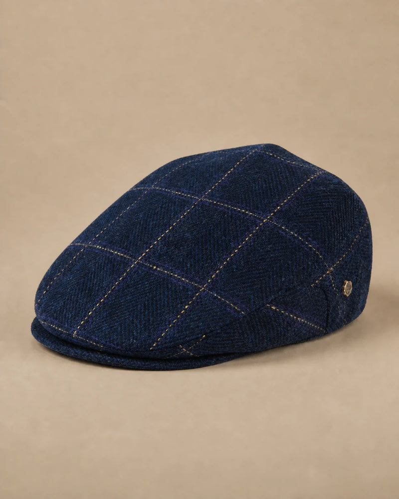 Boina Masculina Inglesa Lã Tweed Dublin Plaid Blue em fundo neutro