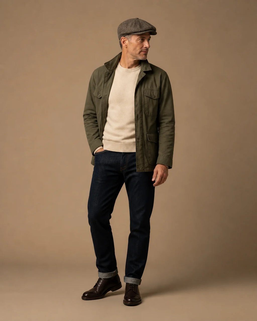 Boina Masculina Italiana Lã Tweed Galway Taupe com visual casual masculino