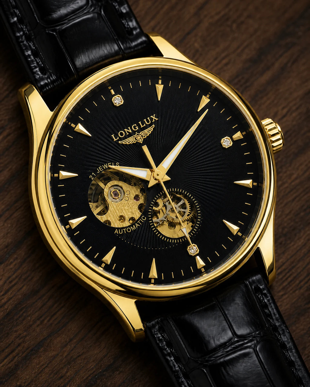 Detalhe do mostrador skeleton e da coroa do Relógio Masculino Automático Vittorio Gold Black