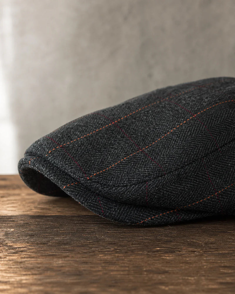 Boina Masculina Inglesa Algodão Dark Grey Cappel detalhe da textura do algodão e costura