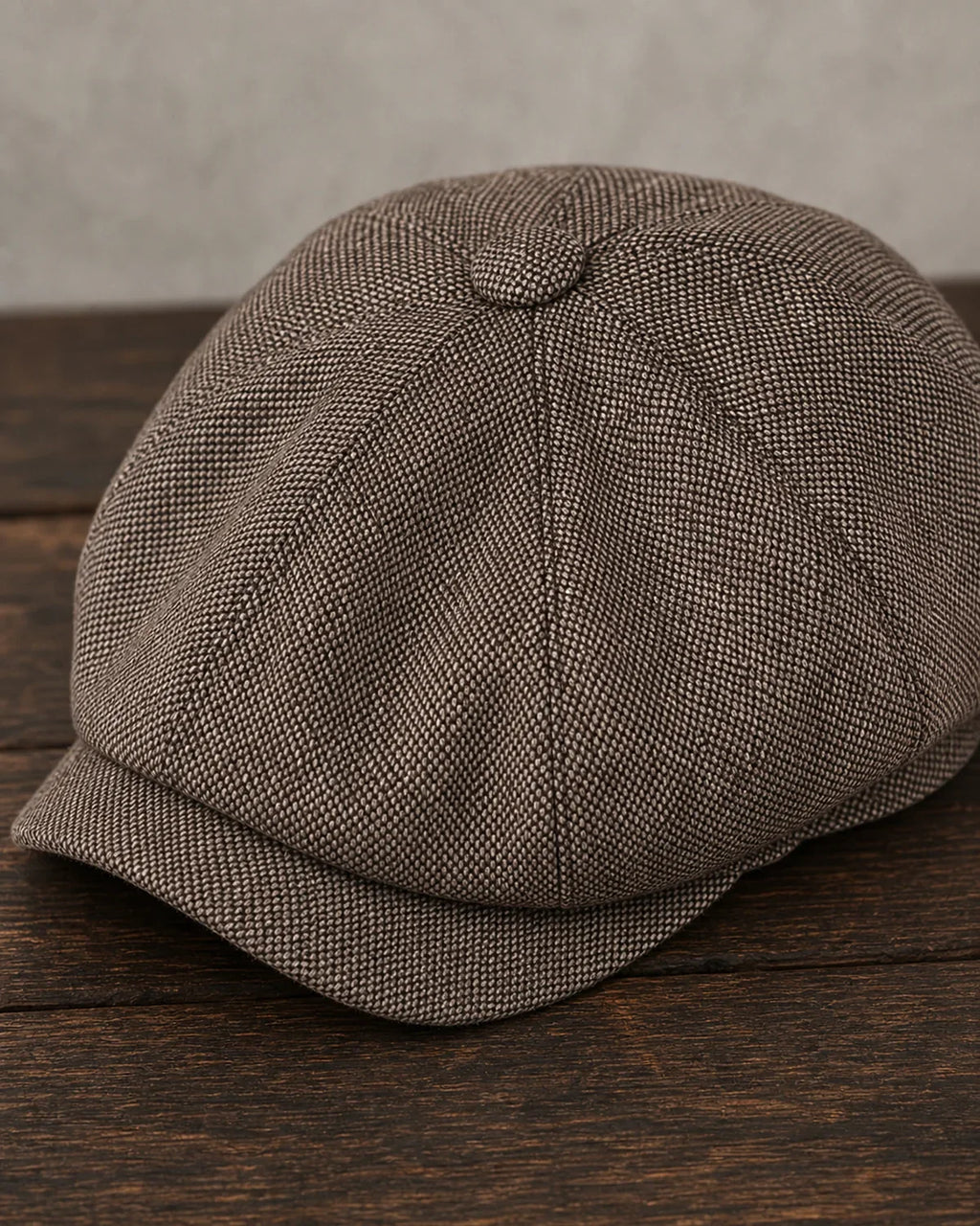 Boina Masculina Italiana Poliéster Brown Cappel detalhe do tecido marrom e gomos da boina italiana