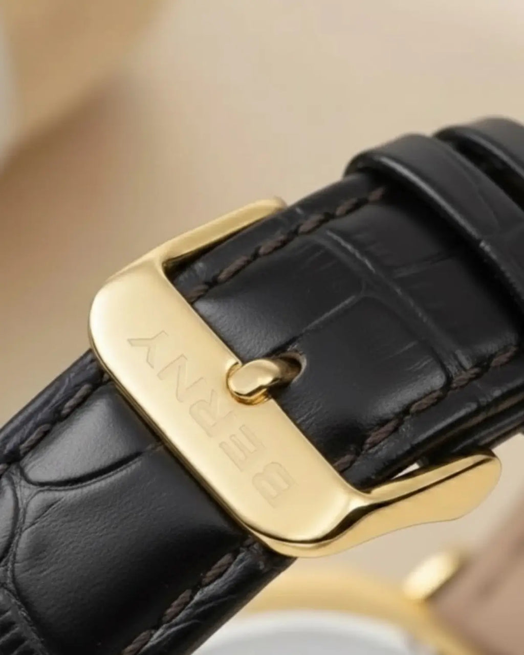 Fecho dourado da pulseira de couro do Relógio Masculino Pulseira de Couro Monarch Green