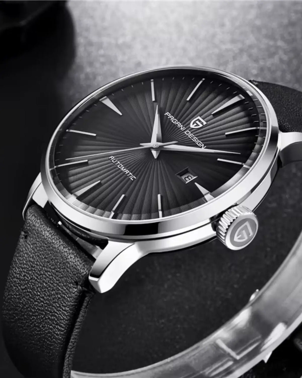 Close do mostrador do Relógio Masculino Pulseira de Couro Virtus Black com acabamento escovado